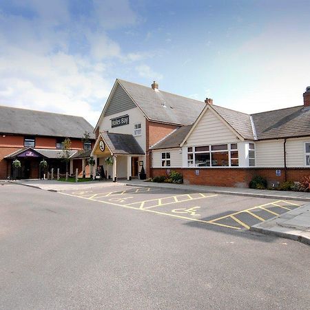 Premier Inn Poole Centre エクステリア 写真