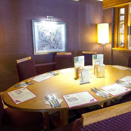 Premier Inn Poole Centre エクステリア 写真